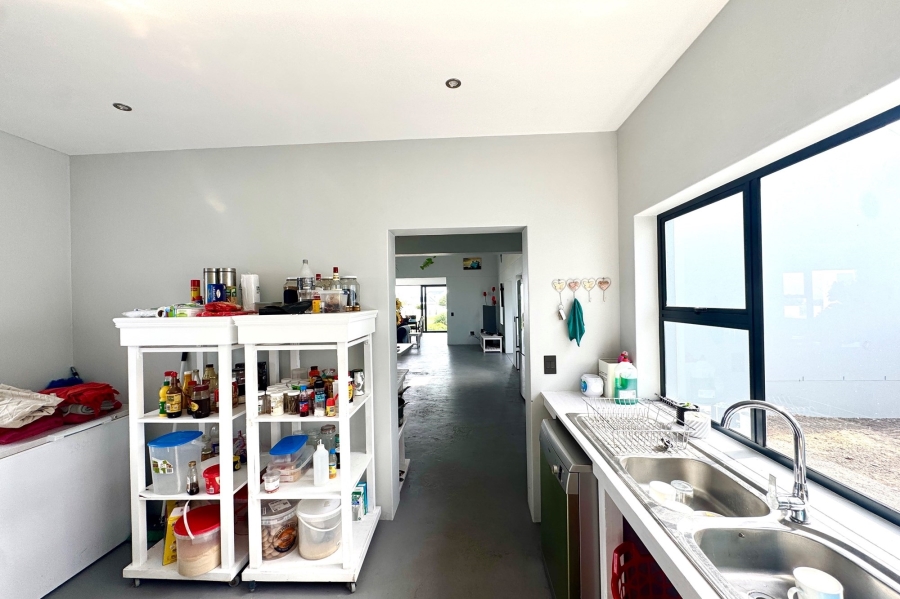 4 Bedroom Property for Sale in Olifantskop Western Cape